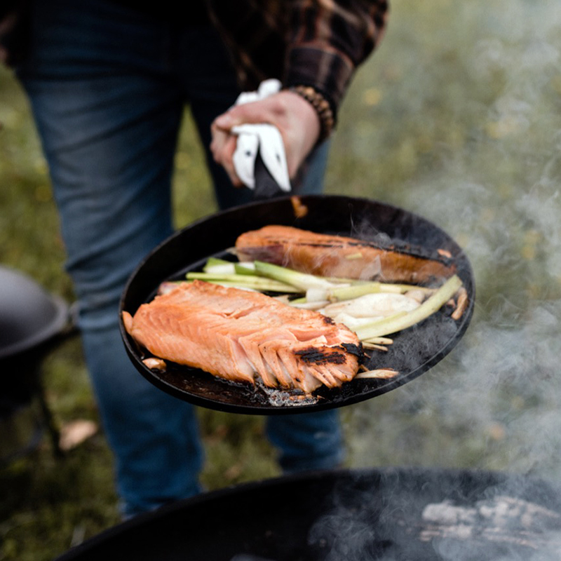 American BAREBONES CAST iron flat frying pan Non-stick pan Outdoor thickened uncoated induction cooker universal