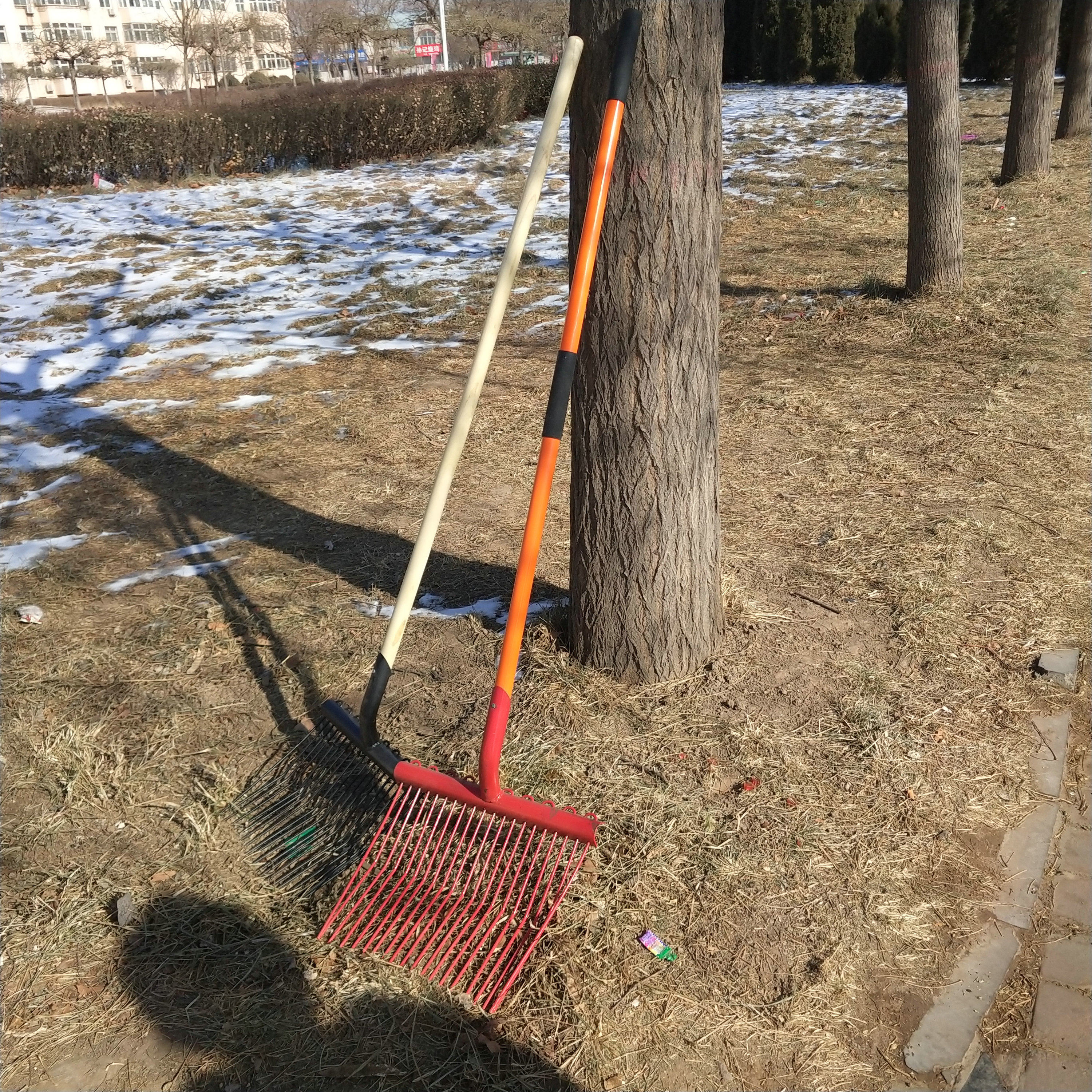 Fork agricultural tool one trillion-1-horsegrass fork horse manure fork straw stock steel fork iron fork cattle manure racecourse Supplies Ma with fork