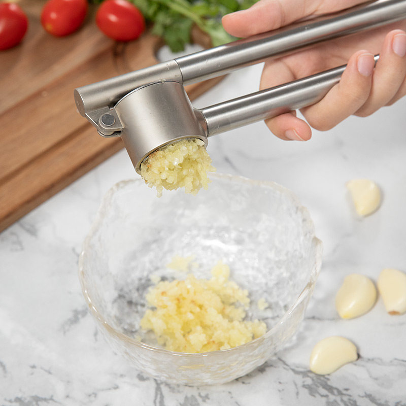 Extended and thickened garlic press 430 household zinc alloy large capacity manual large garlic garlic machine