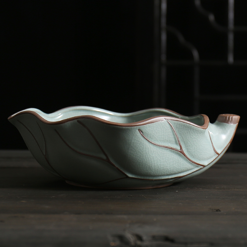 Devoted to inflammation elder brother up with tea to wash large ceramic household big yards of restoring ancient ways ware washing water tea accessories for wash cup is received