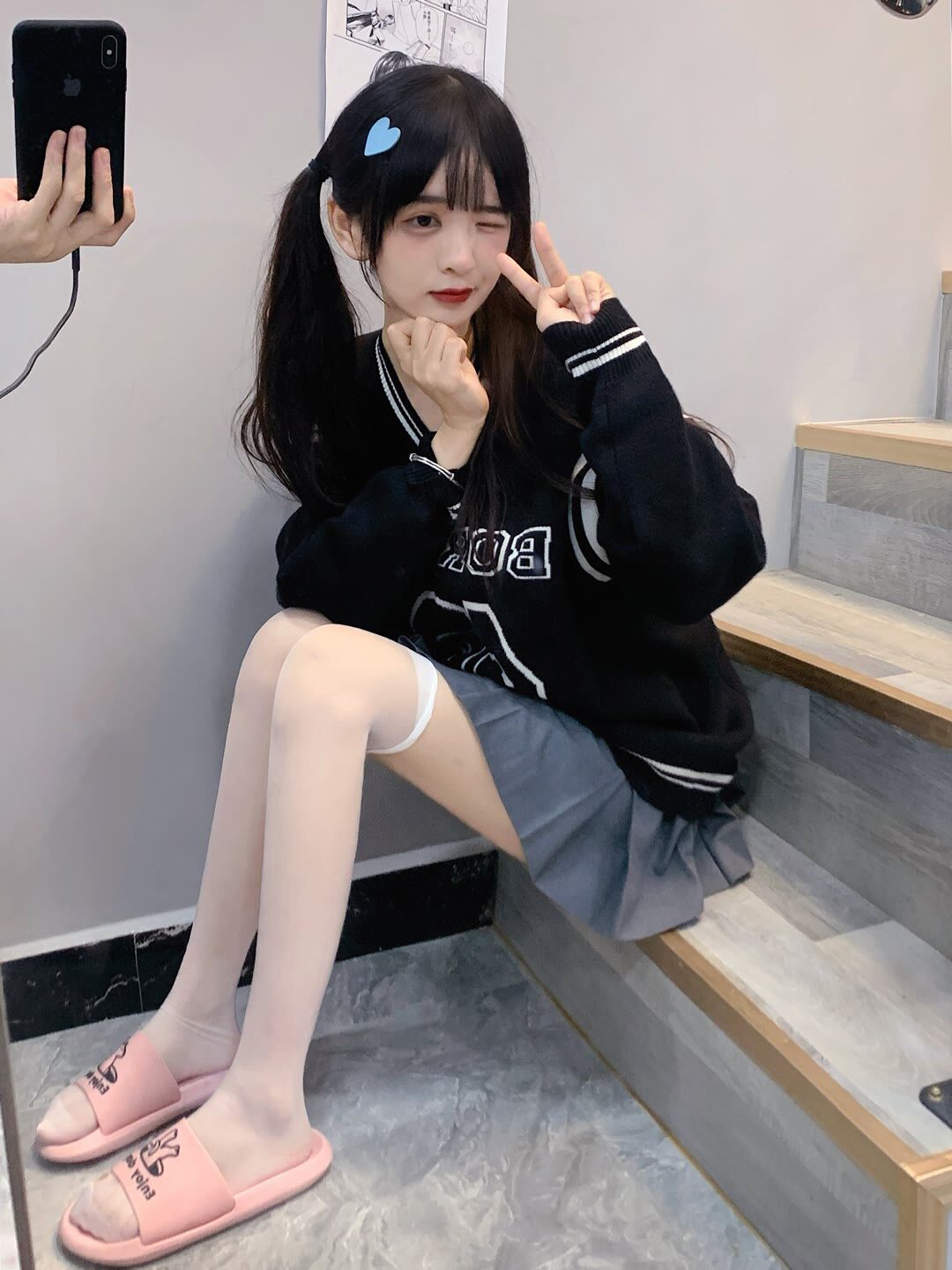 好看的过膝白丝短裙可爱嫩嫩的小姐姐-她们