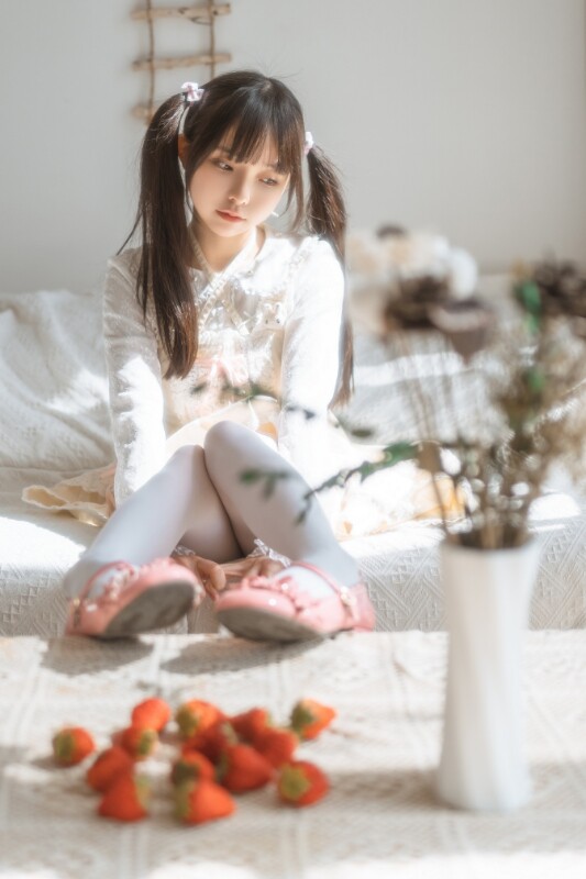 六味帝皇酱 – 小艺LOX洛丽塔