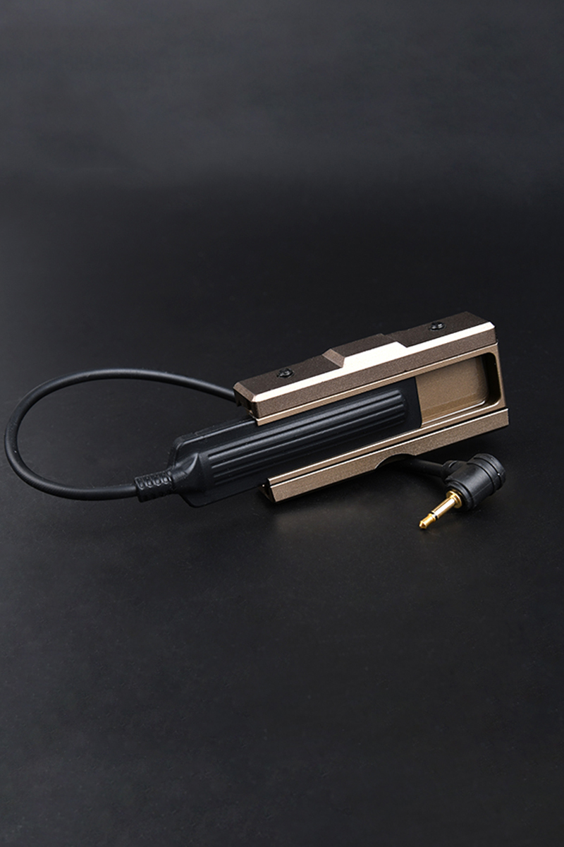 WADSN Waldson tactical flashlight PEQ-15 DBAL-A2 laser pointer new version of the laser mouse tail switch