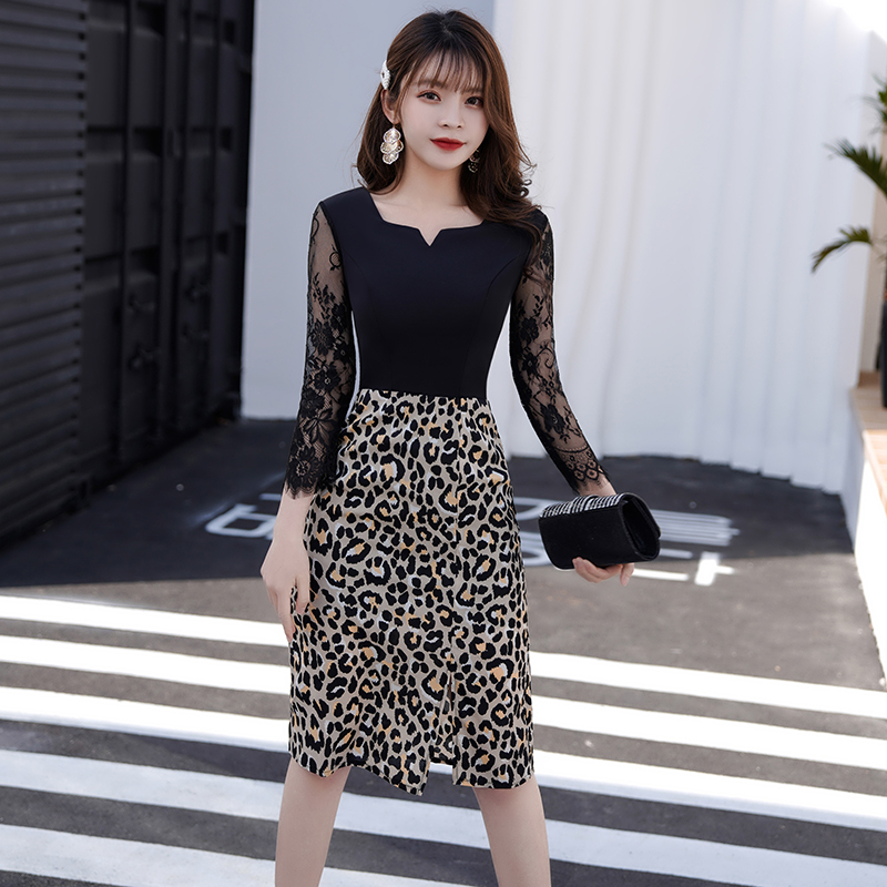 High-end small dress women can wear light luxury small high-end temperament banquet ladies French BAO WEN dress in summer