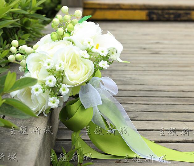 Small frescoed photo gallery wedding photos Flowers Sea View Outscene Bride Emulation Flowers Han Style Knot Wedding Wedding Wedding wedding photo props