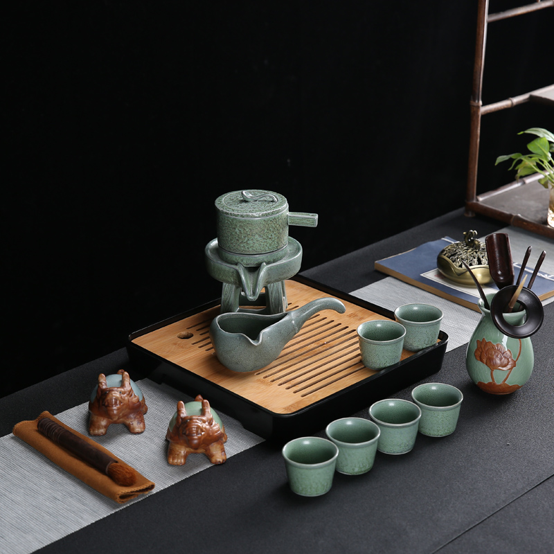 Fit celadon lazy tea set a single rotating water kung fu automatically blunt tea of restoring ancient ways to revolve the teapot