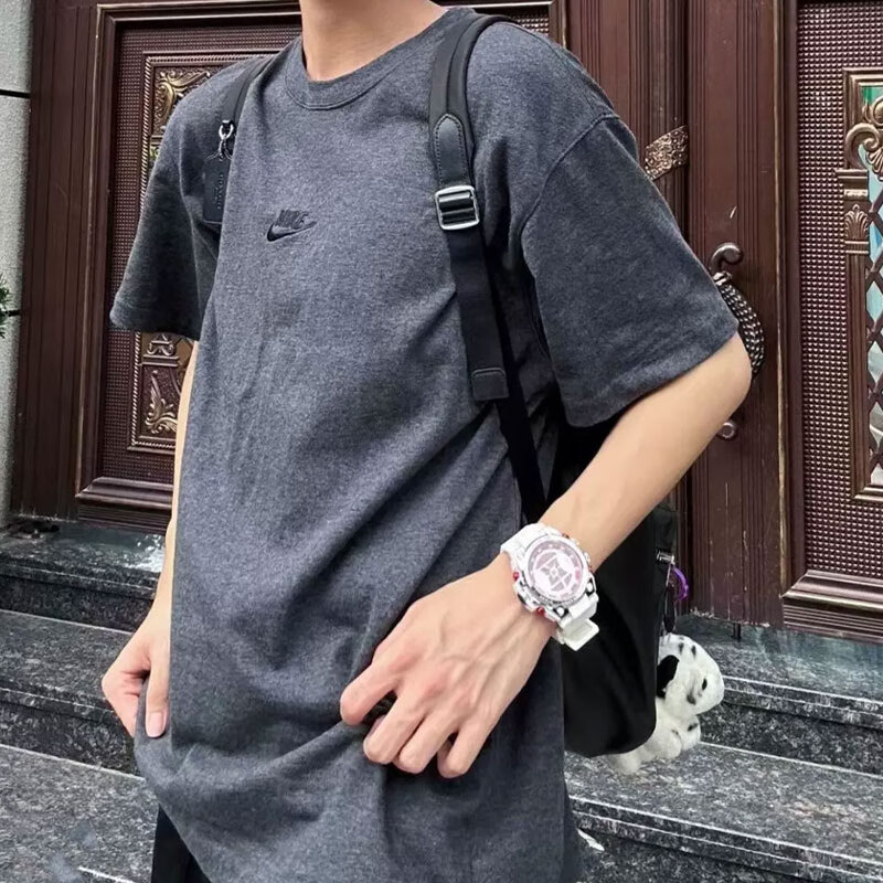 Nike's New Summer Style Pure Cotton Heavyweight Short-Sleeved Men's Loose Breathable Sports T-Shirt Casual Top Nike's New Summer Style Pure Cotton Heavyweight Short-Sleeved Men's Loose Breathable Sports T-Shirt Casual Top