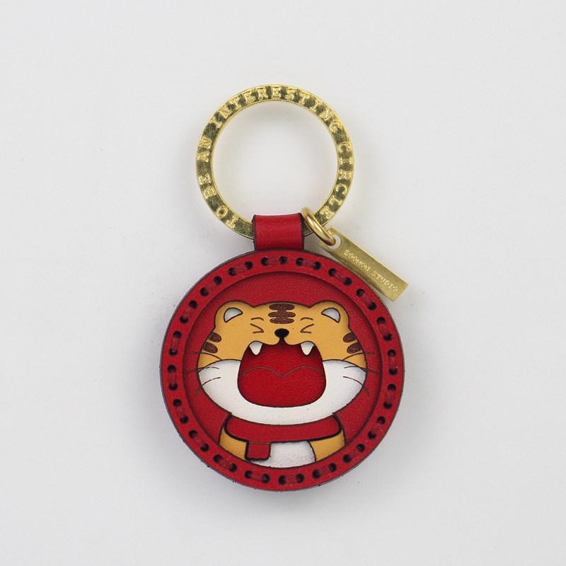 Handmade Genuine Leather Original Zodiac Tiger Car Key Buckle Cartoon Tiger Pendant This Life Year Gift Lettering Custom