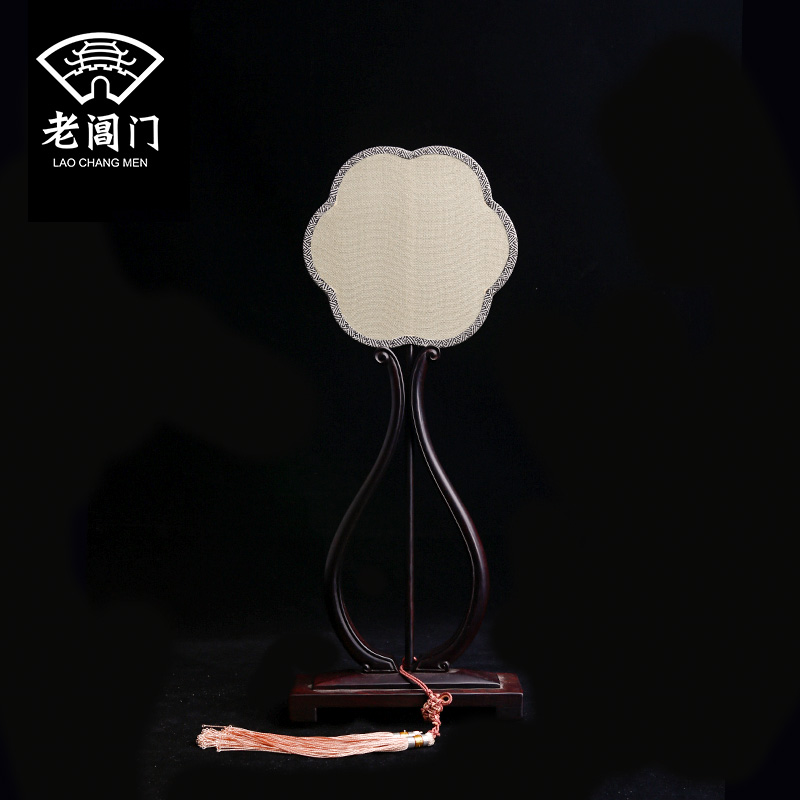 Goose yellow ribbed silk small group fan Hanfu fan Round fan Classical fan Round fan Ancient style tassel fan Female ancient style Hanfu