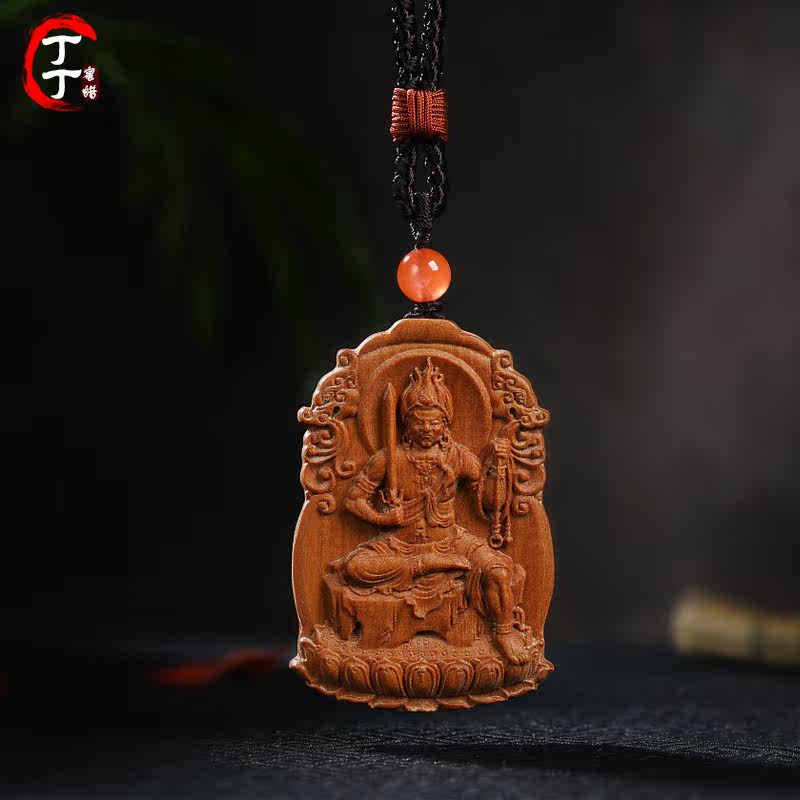 Ding Ding beeswax Ding Ding small courtyard old sandalwood pendant Guanyin zodiac this guardian god natal Buddha pendant