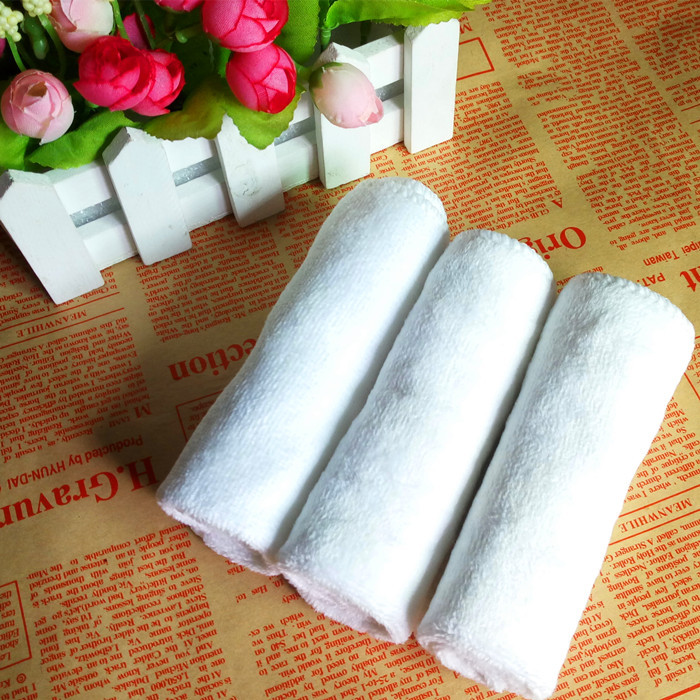 Two Ultra-Fine Fiber Towels, Car Wipes, Square Towels, Face Towels, Lint-Free Hair Drying Towels, Hand Towels 25*25cm