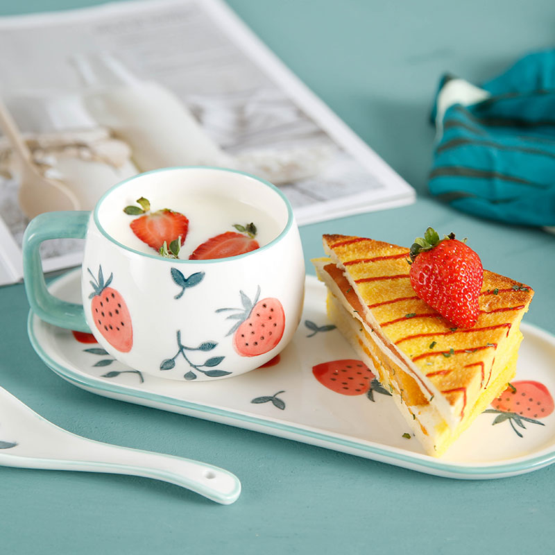 Japanese tableware feed one person household strawberry ceramic plate breakfast set bowl chopsticks single a delicate lovely children