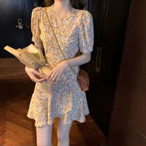 Gentle tie-up dress summer 2021 new French vintage floral waist thin temperament one-piece short skirt