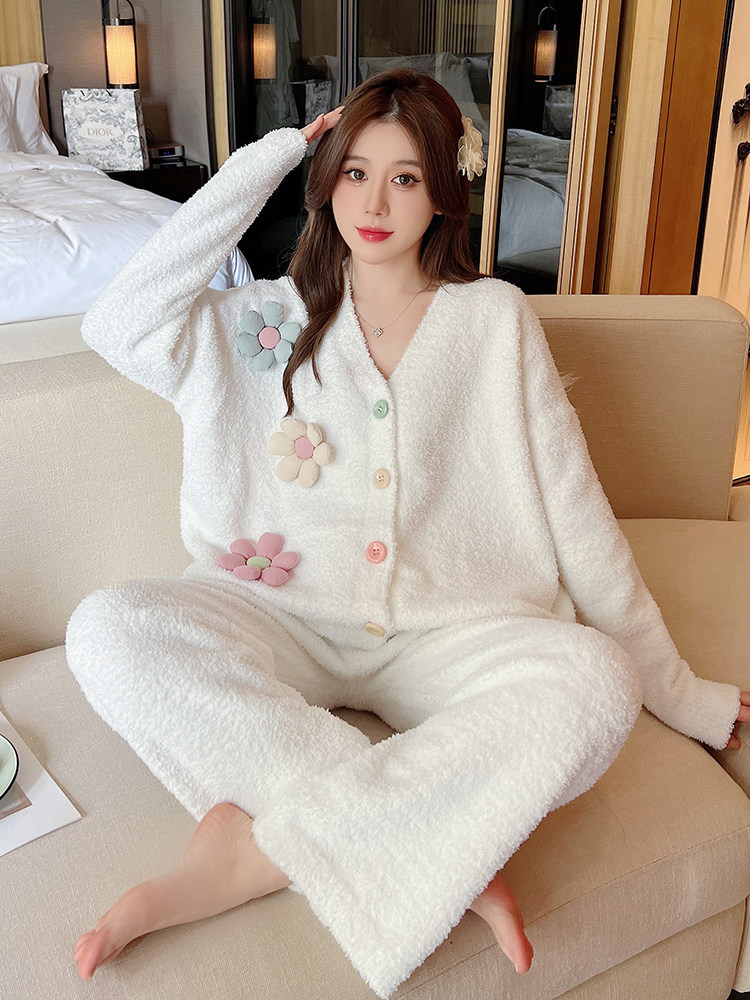 Soft pajamas suit female autumn and winter plus heating sexy lingerie coral velvet pajamas home suit