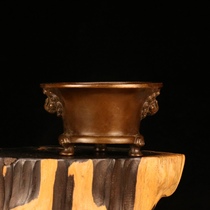 Antique retro three-short-legged animal face and ear copper stove household Qiaosheng incense burner ornaments with fine workmanship and complete coating