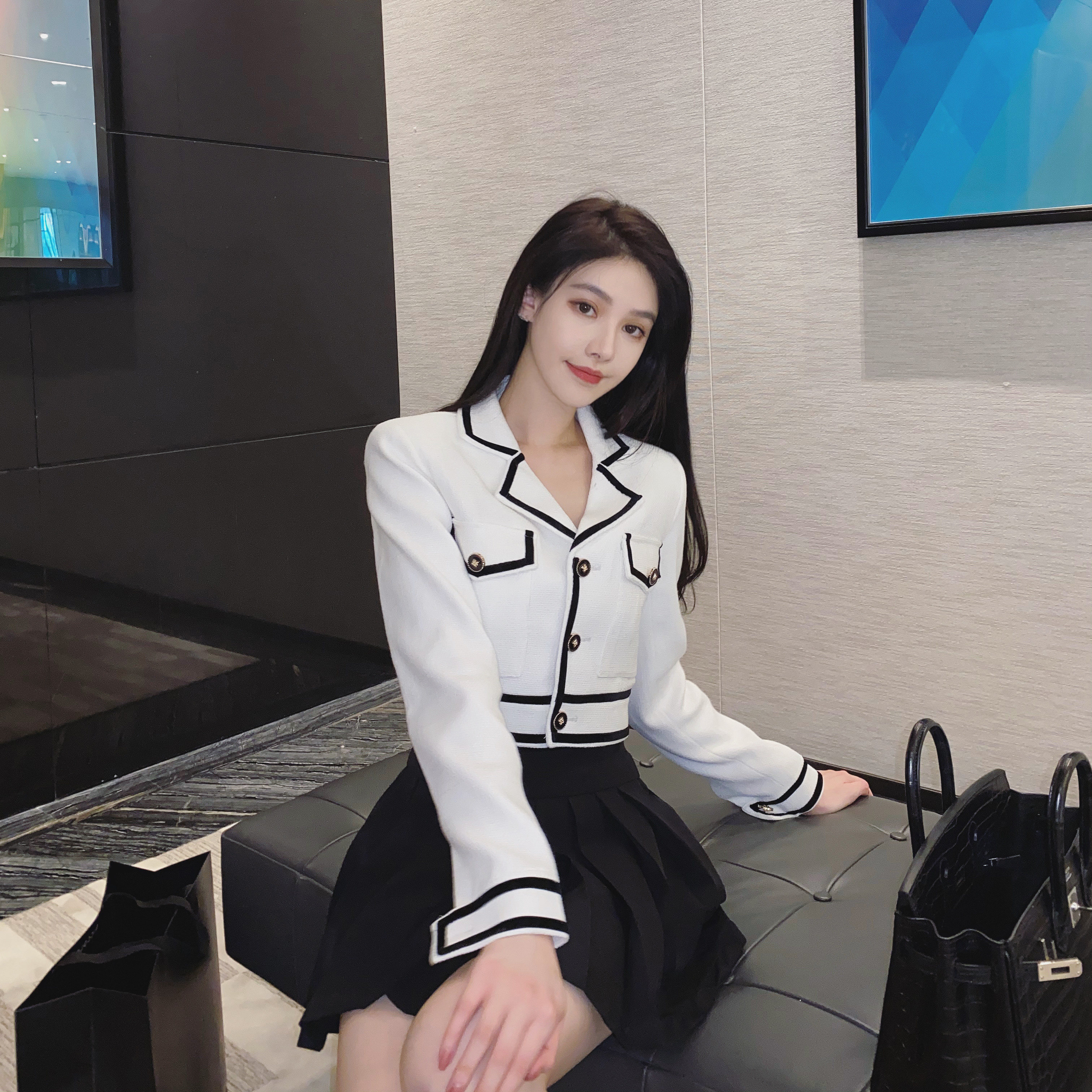 nicky old-fashioned grandma, famous lady, small fragrant wind jacket, short jacket, female spring and autumn new French fried street all-match