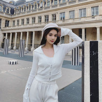 nicky socialion temperament heavy industry V collar bottom Spring and Autumn white sweater sweater jacket Womens Foreign style low collar long sleeve