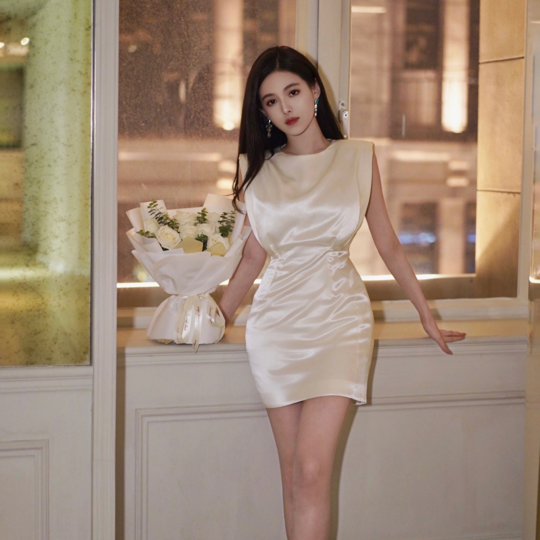 nicky palace style spring and autumn fashion champagne temperament dress high-end French Hepburn style sleeveless high-end sense