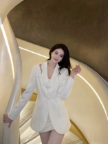 50% off 2022 new loose Korean style white suit jacket womens 2022 new design sense niche high-end casual autumn suit jacket