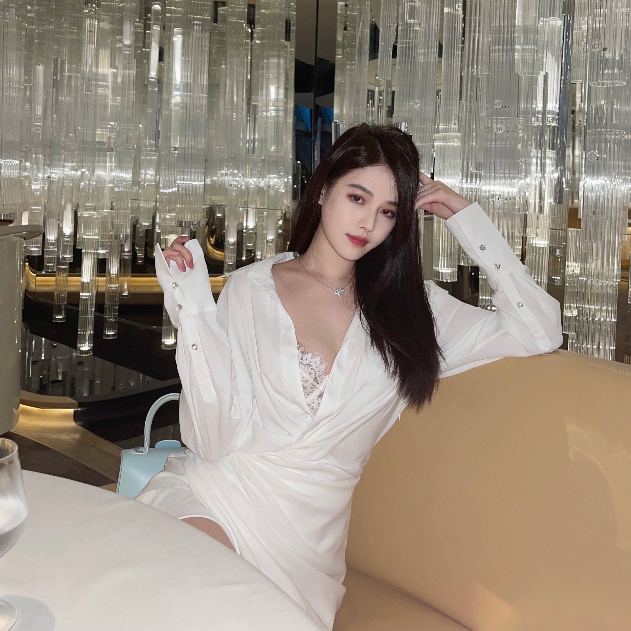 nicky chaebol rich family daughter white satin French shirt dress female spring and autumn advanced sense new waist