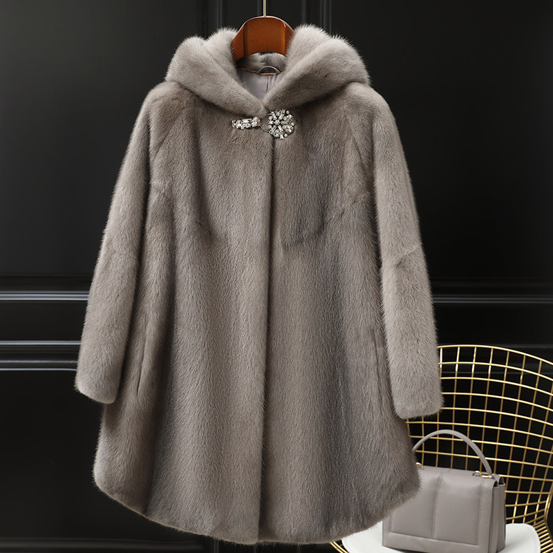 A long - term - coat - coat - coat - in - middle - aged mink fur coat of 2022 new mother