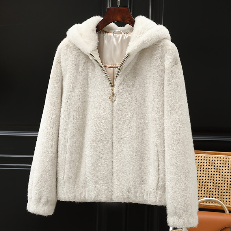 The real mink coat girl short fashion gas 2022 inlet mink fur and fur plug fur