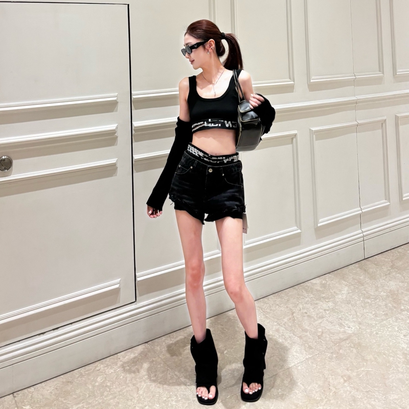 Big Wang Letter Double Belt Anti-Exposure Fake Two-Piece Denim Shorts for Women 2026 Summer New Hot Girl Hot Pants