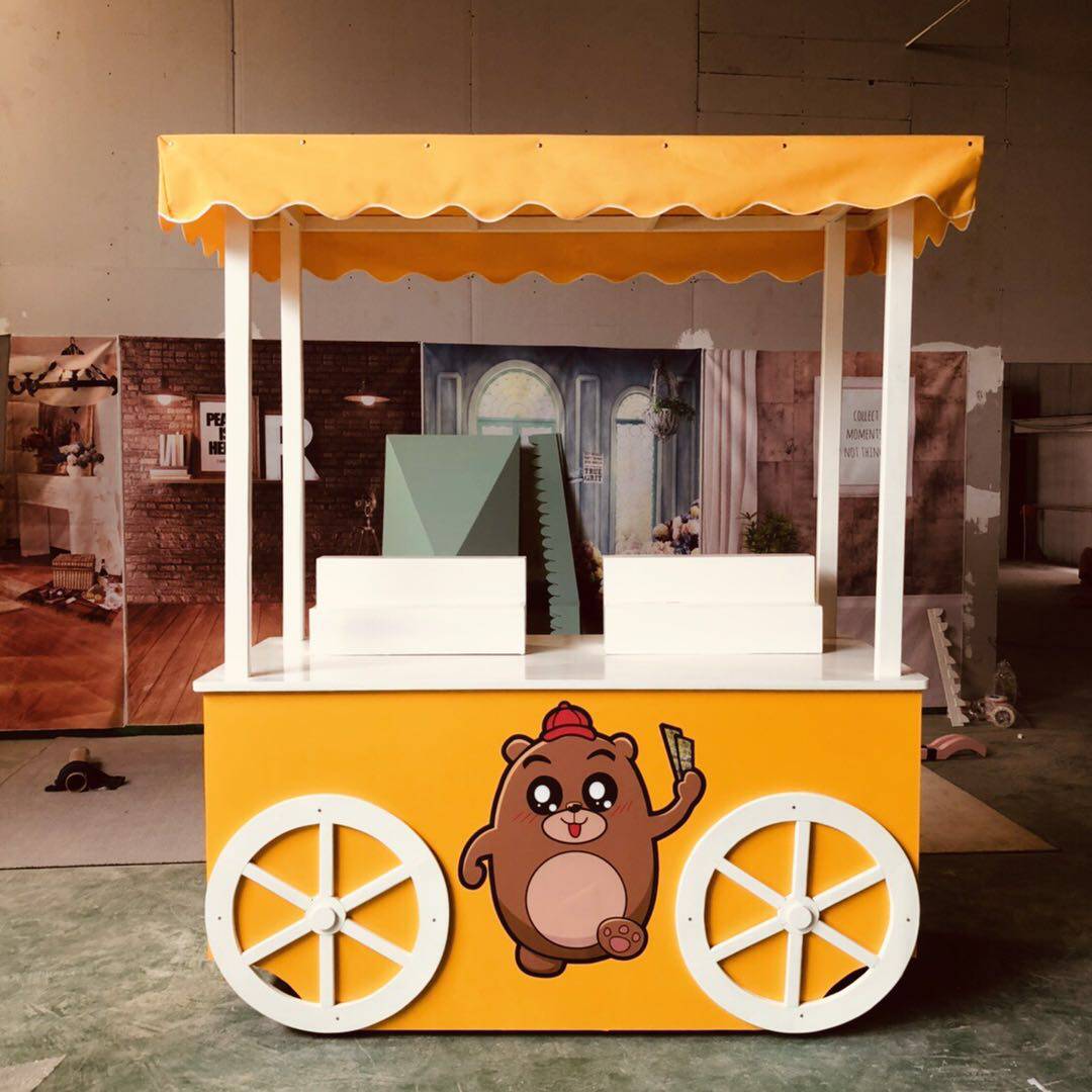Mobile vending carmaker Stall Promotion Activities Fancy Car Ice Cream Featured Small Eating Stall Caravan Interior Decoration Car