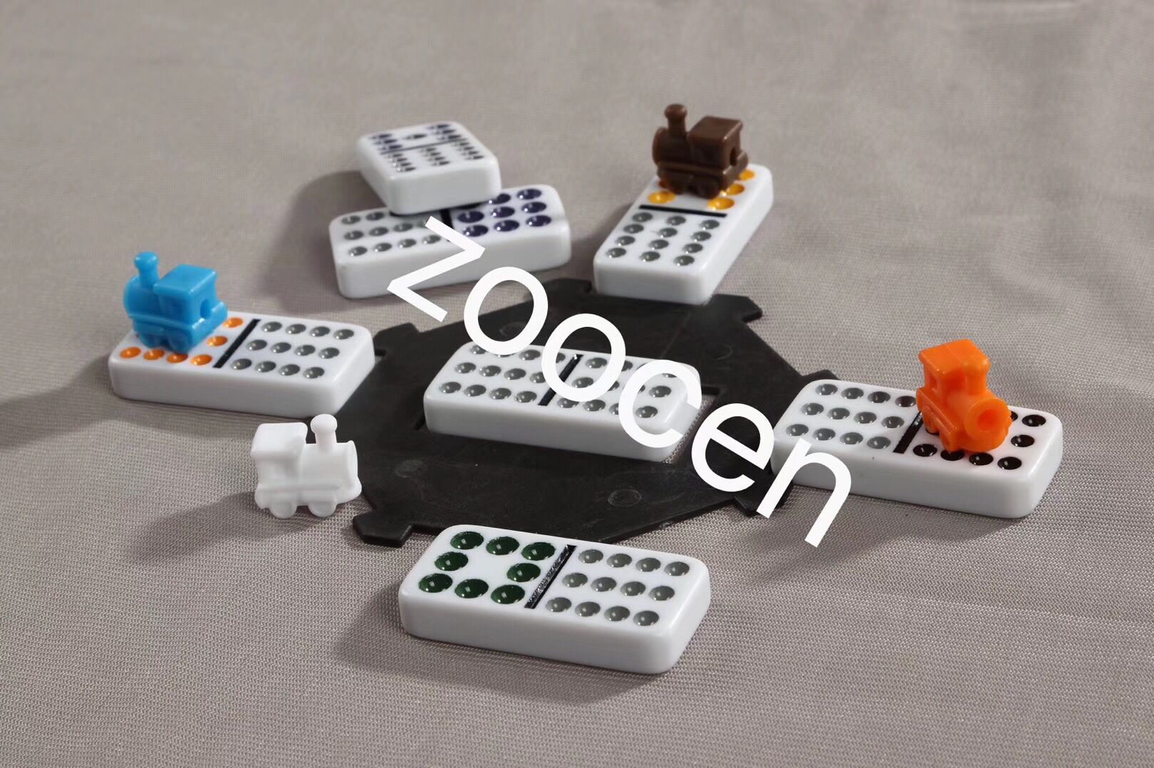 Domino Double Six Double twelve Accessories Universal 1 sheet anise sheet 9 locomotives Dominoes-Taobao