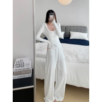 Белые штаны, свободный прямой крой