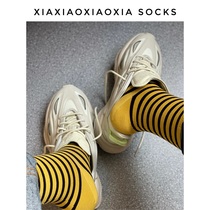(More than five pairs) Four Seasons Striped Fashion Text Sports Style Mens and Womens Socks Mid-Tube Unisex Cotton Socks