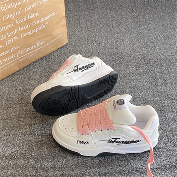 Original Niche White Sneakers for Women ins Trendy 2026 Spring New Student Versatile Sports Casual Board Shoes