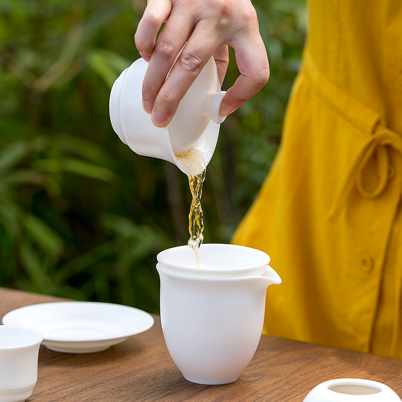 Don difference up suet jade dehua white porcelain tea set household contracted tureen office of a complete set of kung fu tea cups