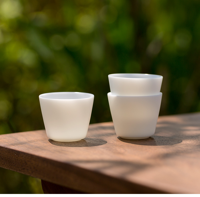 Tang dehua white porcelain cup to crack a pot of the third cup second cup travel portable kung fu tea set car is suing tea cups