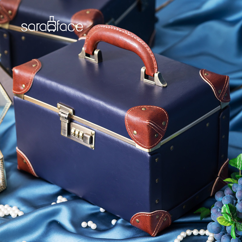 Sarah Face Retro Makeup Box Mesh Red Portable Suitcases Large Capacity First Accessories Box Cosmetic storage