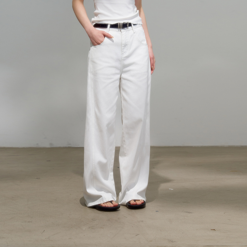 Insliisa Slimming White Wide-Leg Scimitar Jeans for Women 2026 Spring and Summer New Wide-Leg Floor-Length Pants