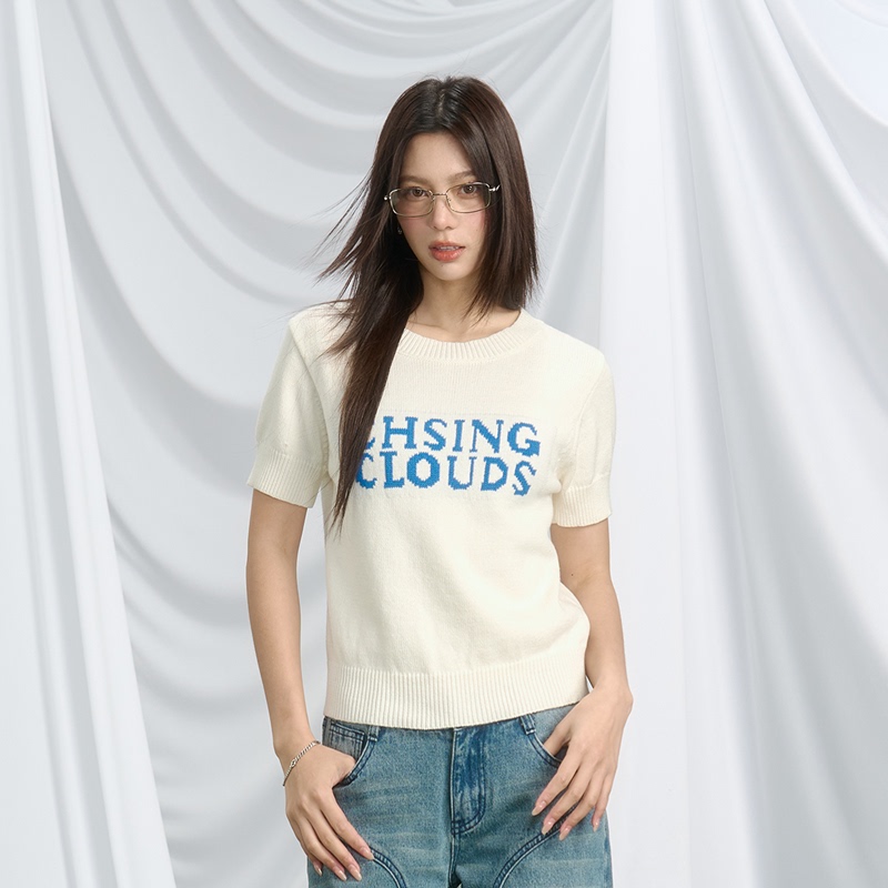 Insliisa Knitted Short-Sleeved T-Shirt for Women, Short Style, 2026 Summer, Round Neck, Elastic, Slim Fit, Slimming Design Top