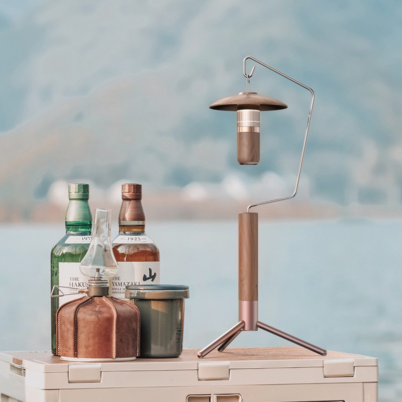 Solid Wood Outdoor Camping Lamp Stand Hook Walnut Atmosphere Lamp Led Camp Lamp Tent Hanging Lamp Emergency Flashlight