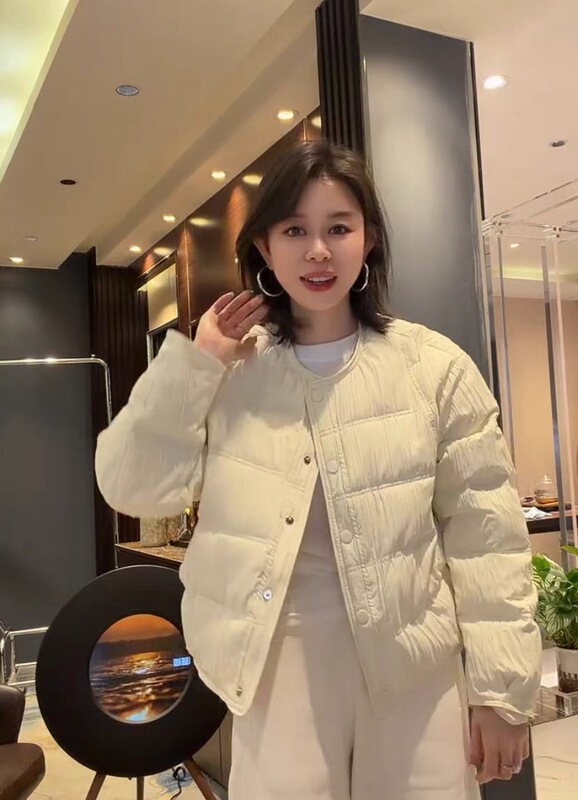 2026 Winter New Korean Style Loose Fit Slimming Versatile Double-Layer Cotton Warm Jacket Women's Short Puffer Coat Cotton Padded Jacket 2026 Winter New Korean Style Loose Fit Slimming Versatile Double-Layer Cotton Warm Jacket Women's Short Puffer Coat Cotton Padded Jacket