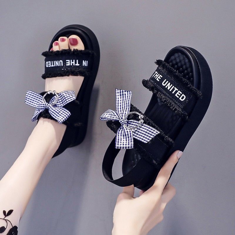 Hot air net celebrity sandals female fairy wind 2022 new summer trendy fashion all-match thick bottom super fire bow student