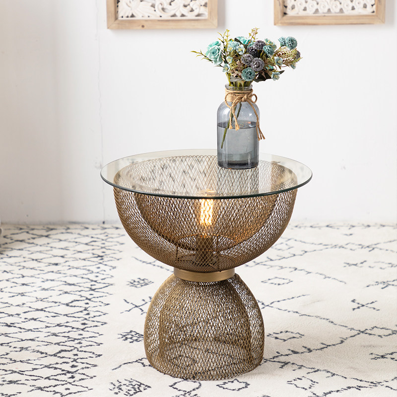 Nordic creative light luxury iron art small apartment round coffee table tempered glass one-piece living room home sofa side table