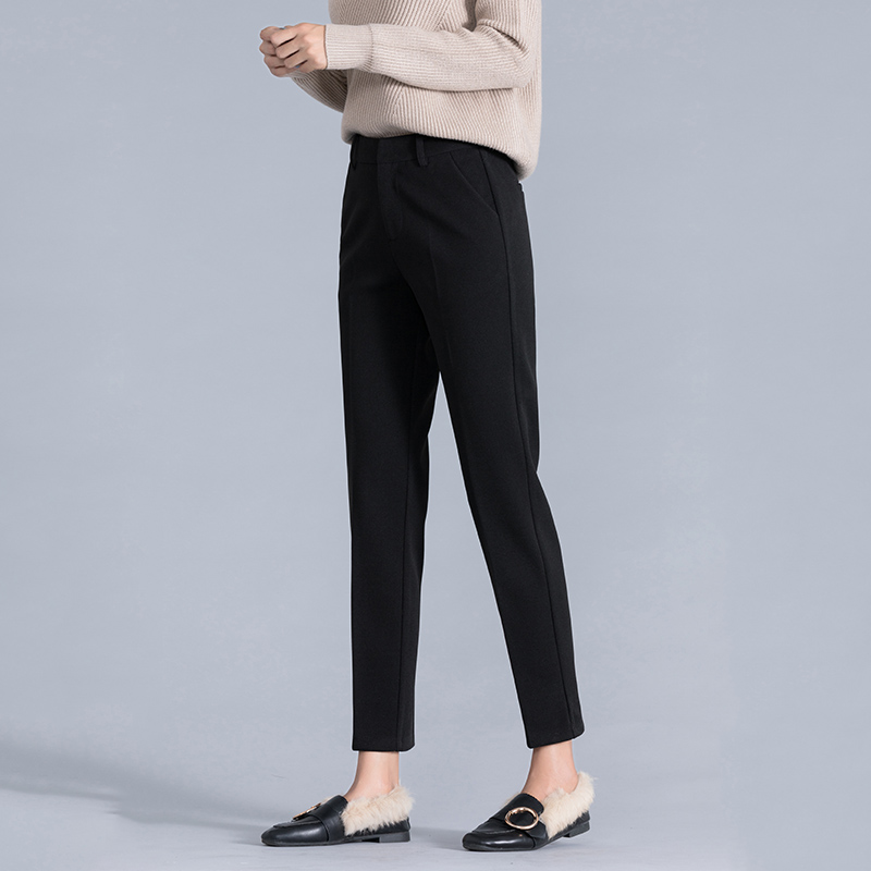 Gross Pants Children Autumn Winter Plus Suede Thickened 2021 new small feet 90% Western Pants Women Straight Cylinder Casual Smoke Pipe Pants