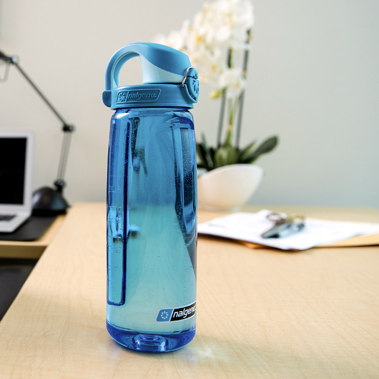 American Le Gene sports cup wide mouth plastic large capacity portable with lid press resistant to fall, not easy to break, not leaky