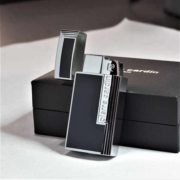 Pierkaden Advanced Electronic Gas Windproof Lighter Blue Fire Straight Rush Metal Creative Tide Gift with Cigar Knife