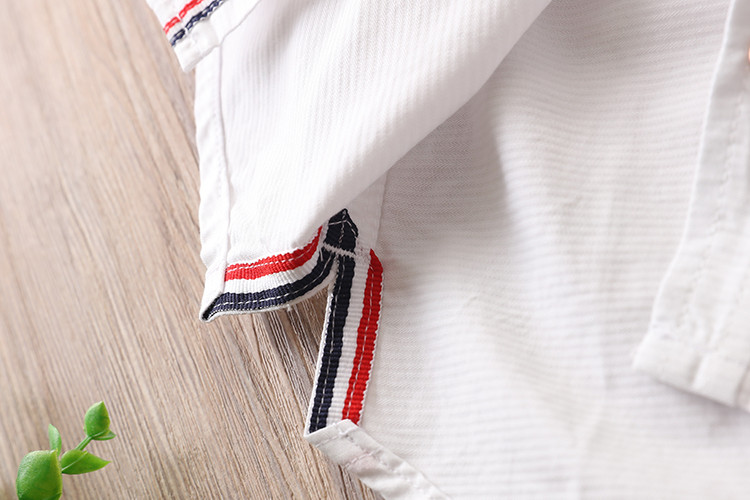 Áo sơ mi trắng trẻ em cotton trẻ em kiểu dáng quý ông phong cách hoang dã tay áo đôi 2018 áo sơ mi bé trai mới thời trang trẻ em