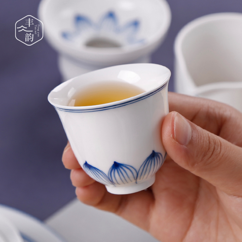 Dehua white porcelain kung fu tea cup hand-painted blue and white ceramic fragrance tea cup single cup small home owner cup tea set