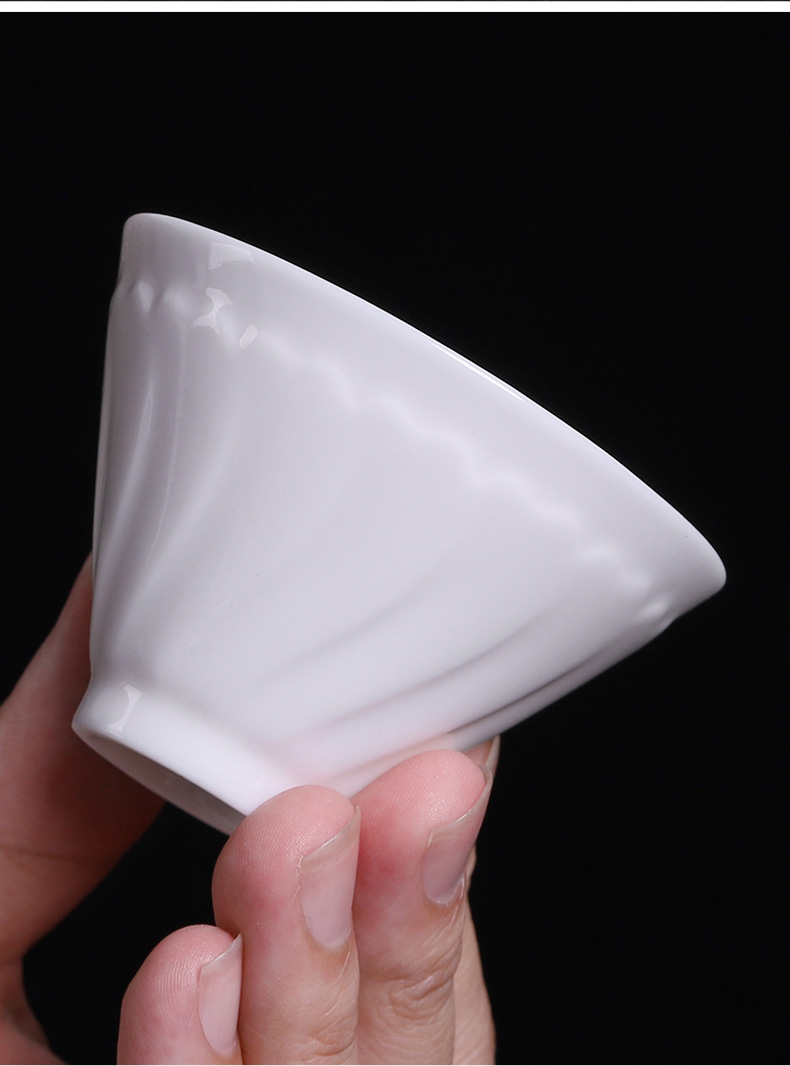 Dehua white porcelain sample tea cup pure white single small ceramic cups cup kung fu masters cup large fragrance - smelling cup cup mat