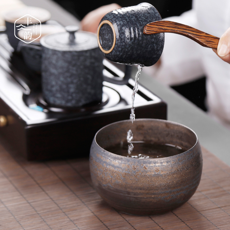 Coarse pottery cup tea tea spare parts XiCha dishwashing archaize creative household ceramics Japanese restore ancient ways small water jar