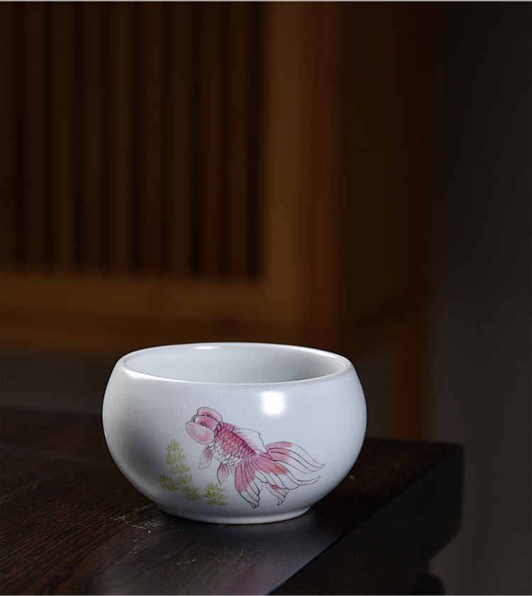 Ancient sheng up drive piece piece of your up with the open hand draw more than years master kung fu tea cup single CPU ceramic sample tea cup