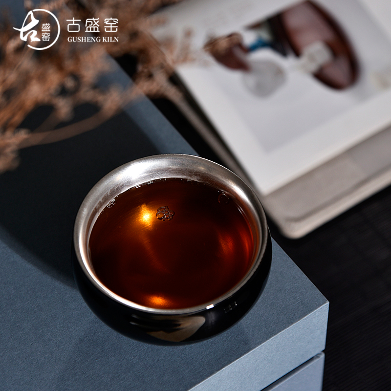 Ocean 's new black silver ancient sheng up household ceramics ru up market metrix who cup single CPU kunfu tea bowl tea set